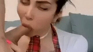 ميرا النوري تموط لزب طويل وتبجي – سكس عراقي